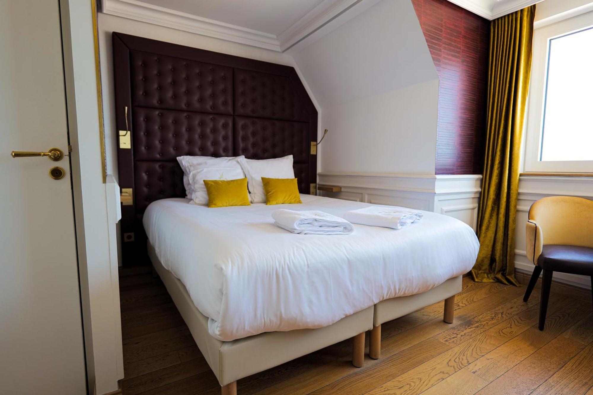 Hôtel Merveilleux Côté Mer Dunkirk Exterior foto