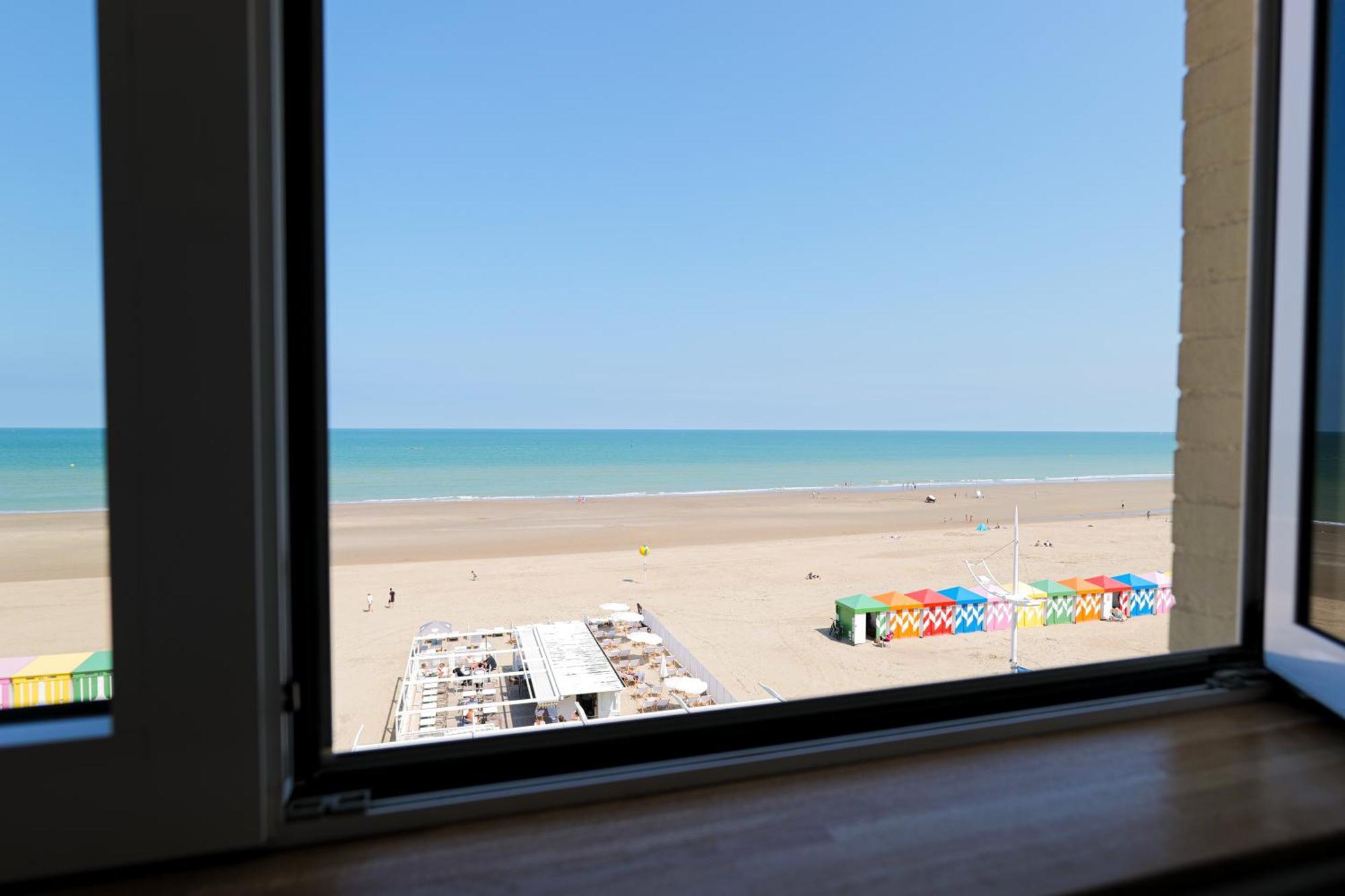 Hôtel Merveilleux Côté Mer Dunkirk Exterior foto